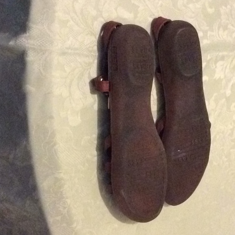 Sandals - Picture 2 of 2